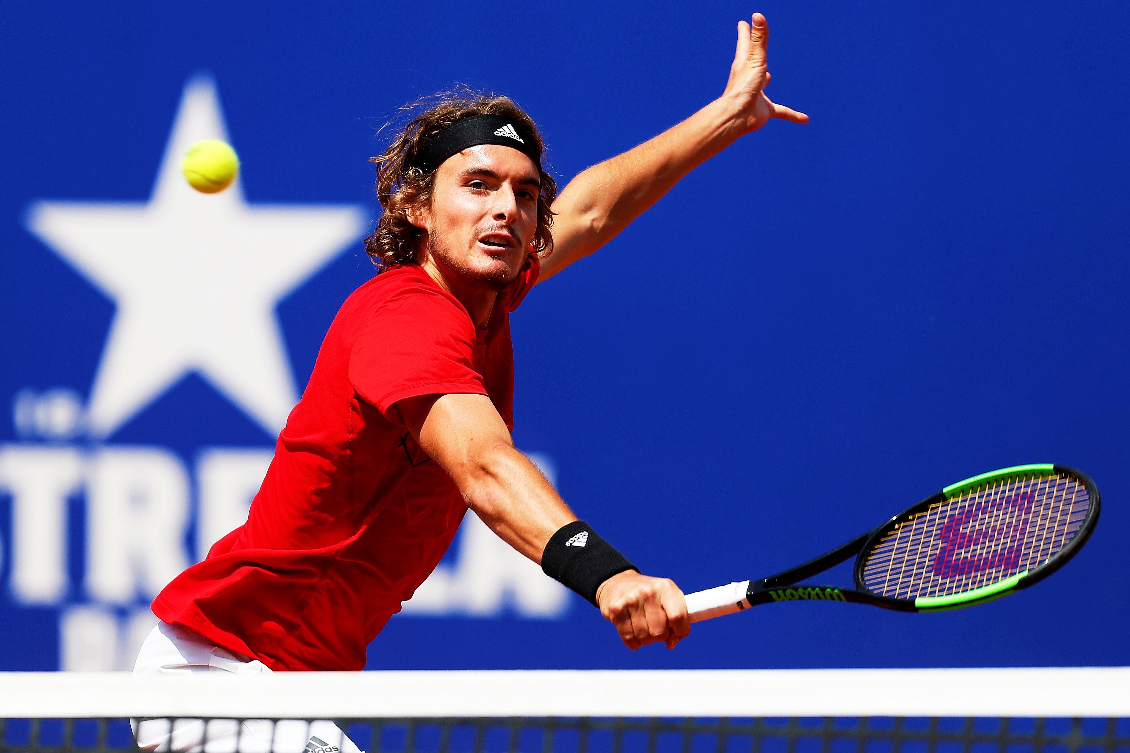 开云平台-日本网球队完胜美国网球队，西西帕斯送出助攻