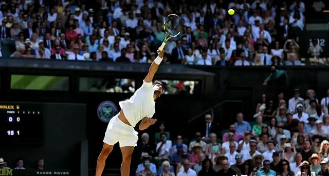 开云体育平台APP-美网碾压温网，阿尔卡拉斯点燃赛场的简单介绍