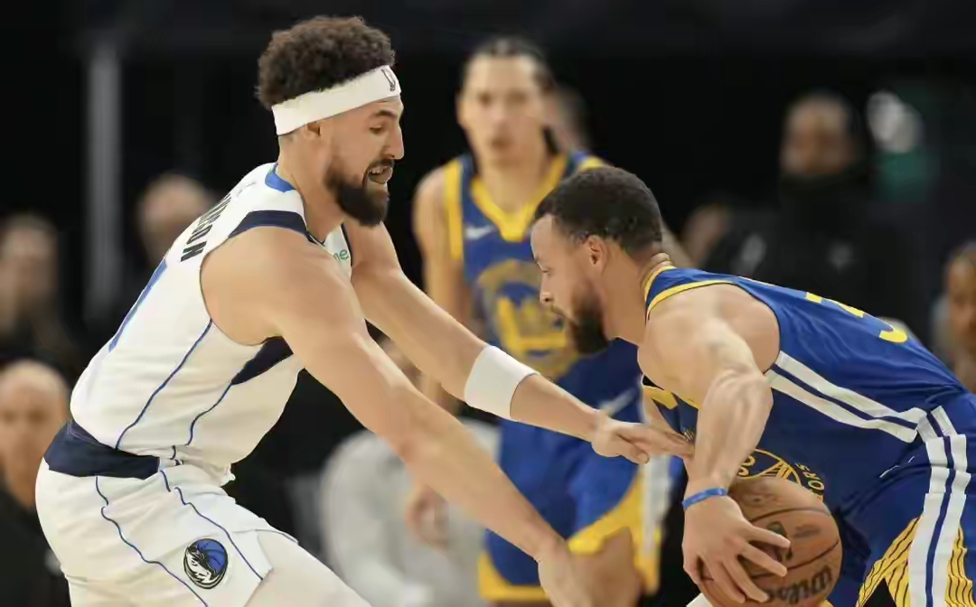 关于独行侠鏖战马刺,克莱关键制胜的信息 关于独行侠鏖战马刺,克莱关键制胜的信息