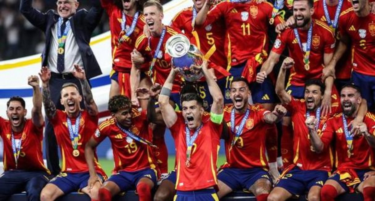 开云下载-西班牙球队逆袭，晋级联赛半决赛