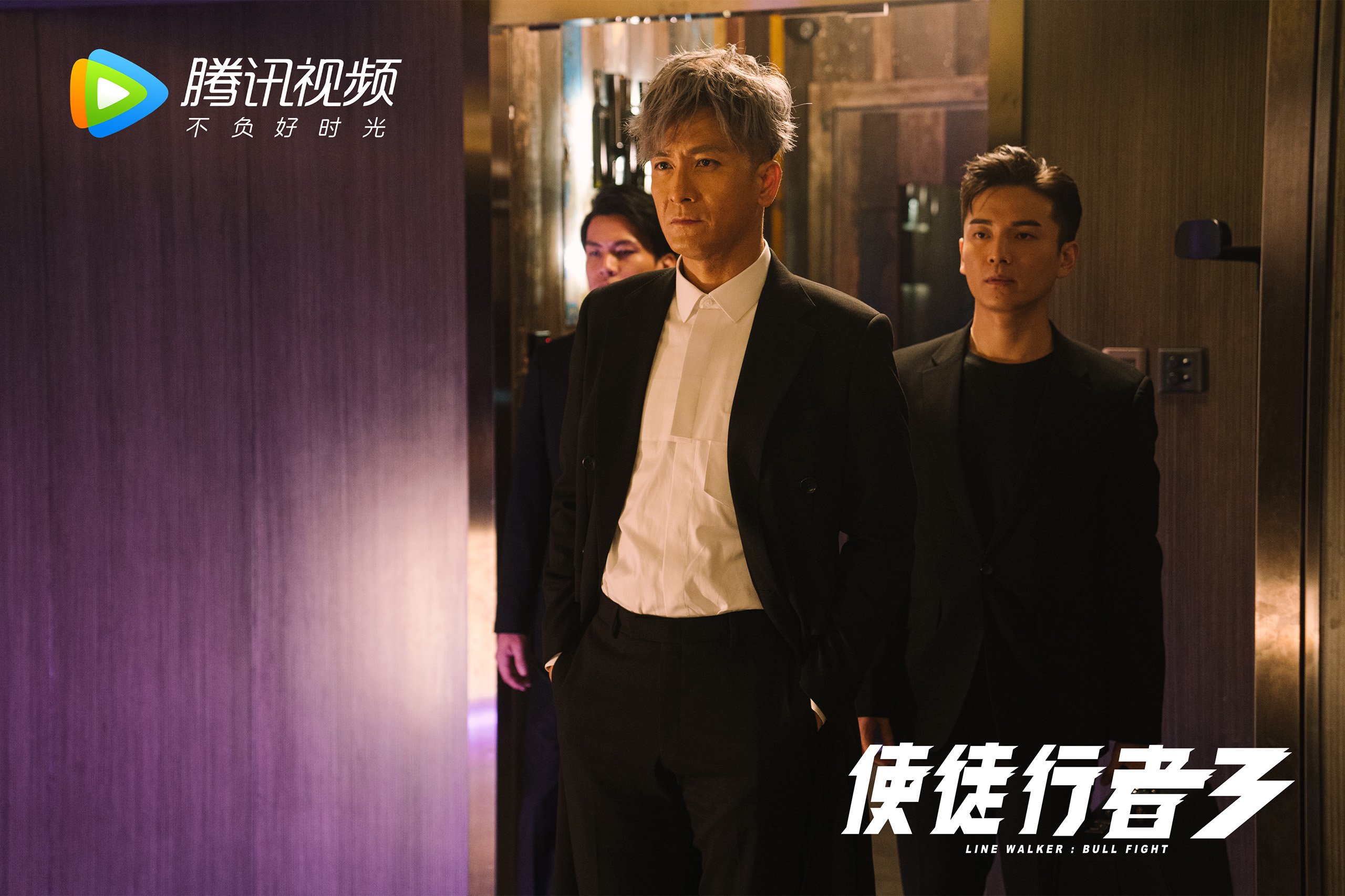 开云平台-欧文点燃达拉斯之夜，独行侠强行终结灰熊，诠释现代篮球的孤勇美学