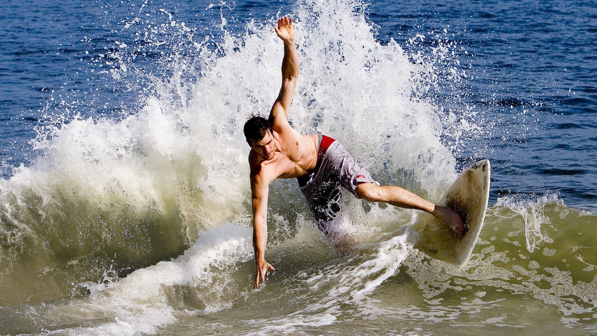 绿茵教科书，拉梅洛欧冠决赛之夜的艺术与灵魂