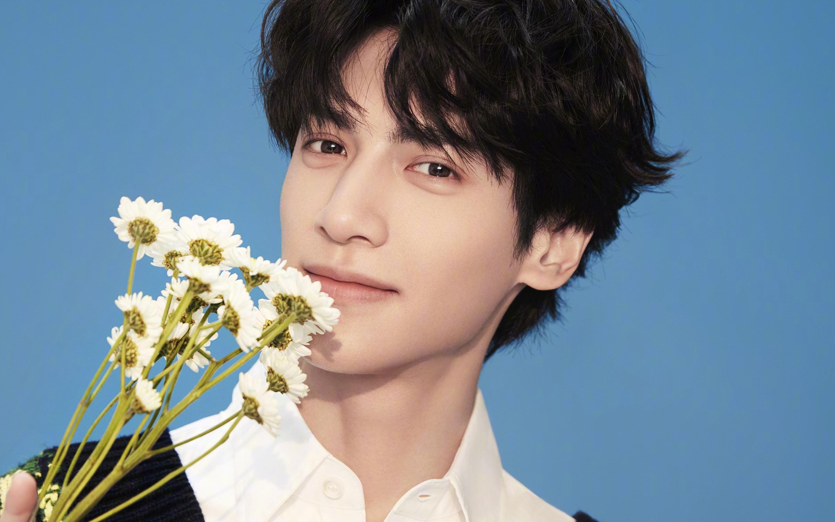 荒漠绿舟，范戴克的脚下，非洲足球在死寂之地奏响逆转狂想曲