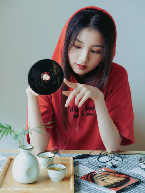 门神之夜，从球门到球门，库尔图瓦重新定义欧冠淘汰赛