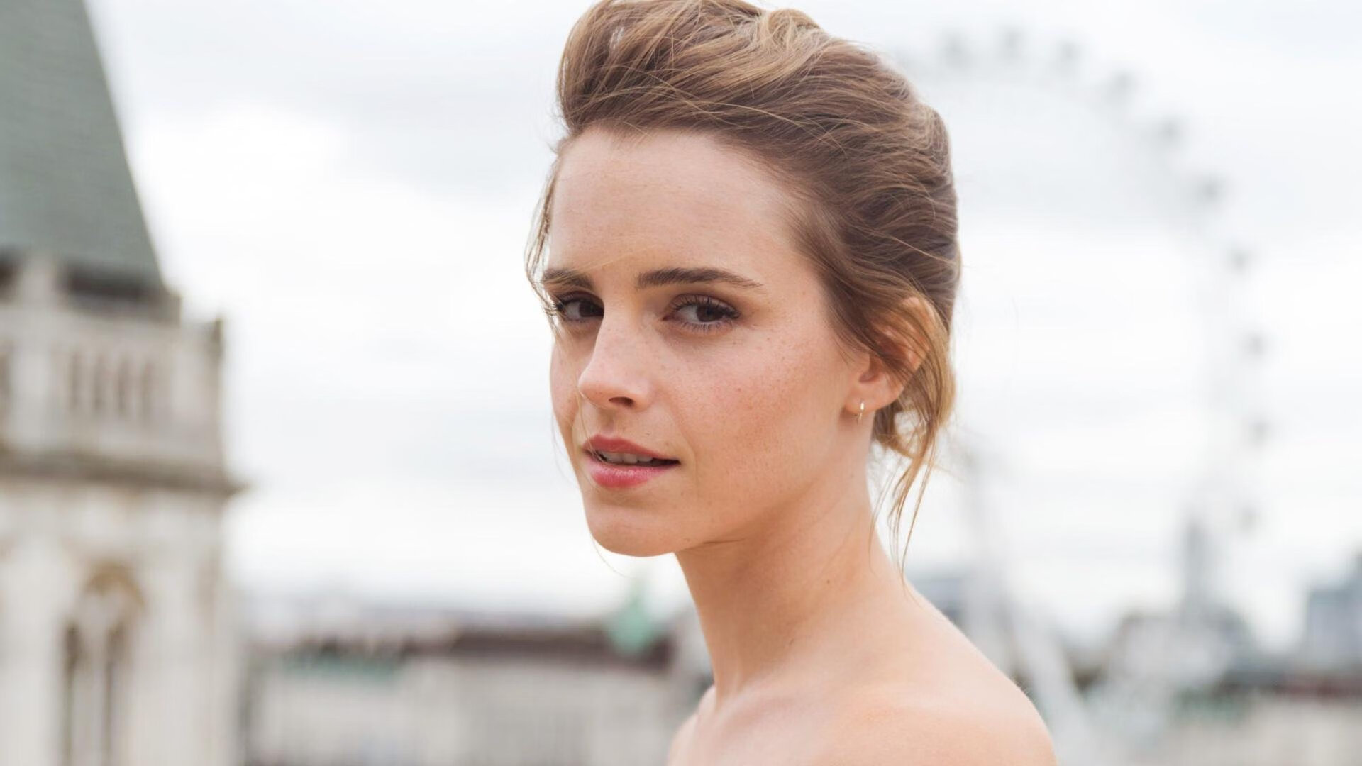 赖斯独舞，三狮碾碎枫叶防线—英格兰中场大师美加墨世界杯接管比赛