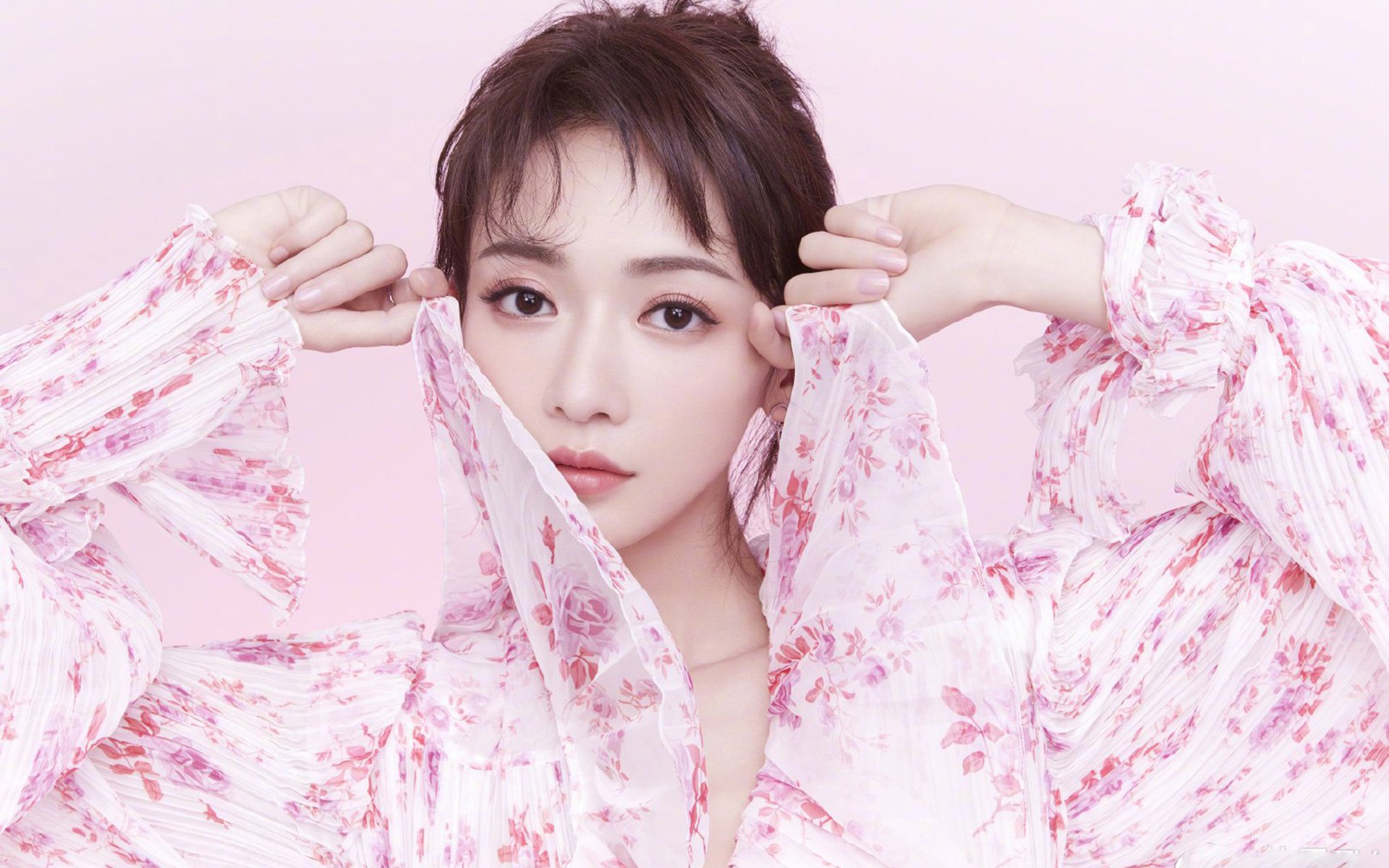 开云体育在线-赛道与球场，当速度与激情在决胜时刻同时点燃