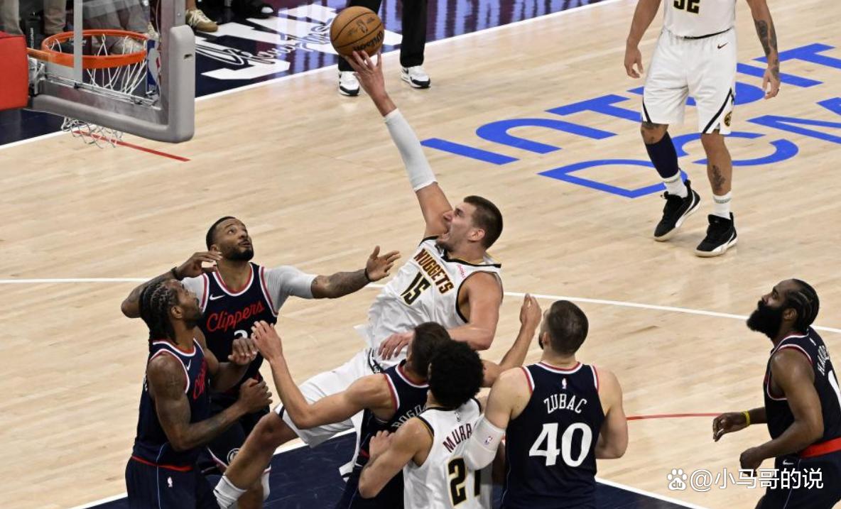 爵士横扫湖人，约基奇在季后赛抢七接管比赛